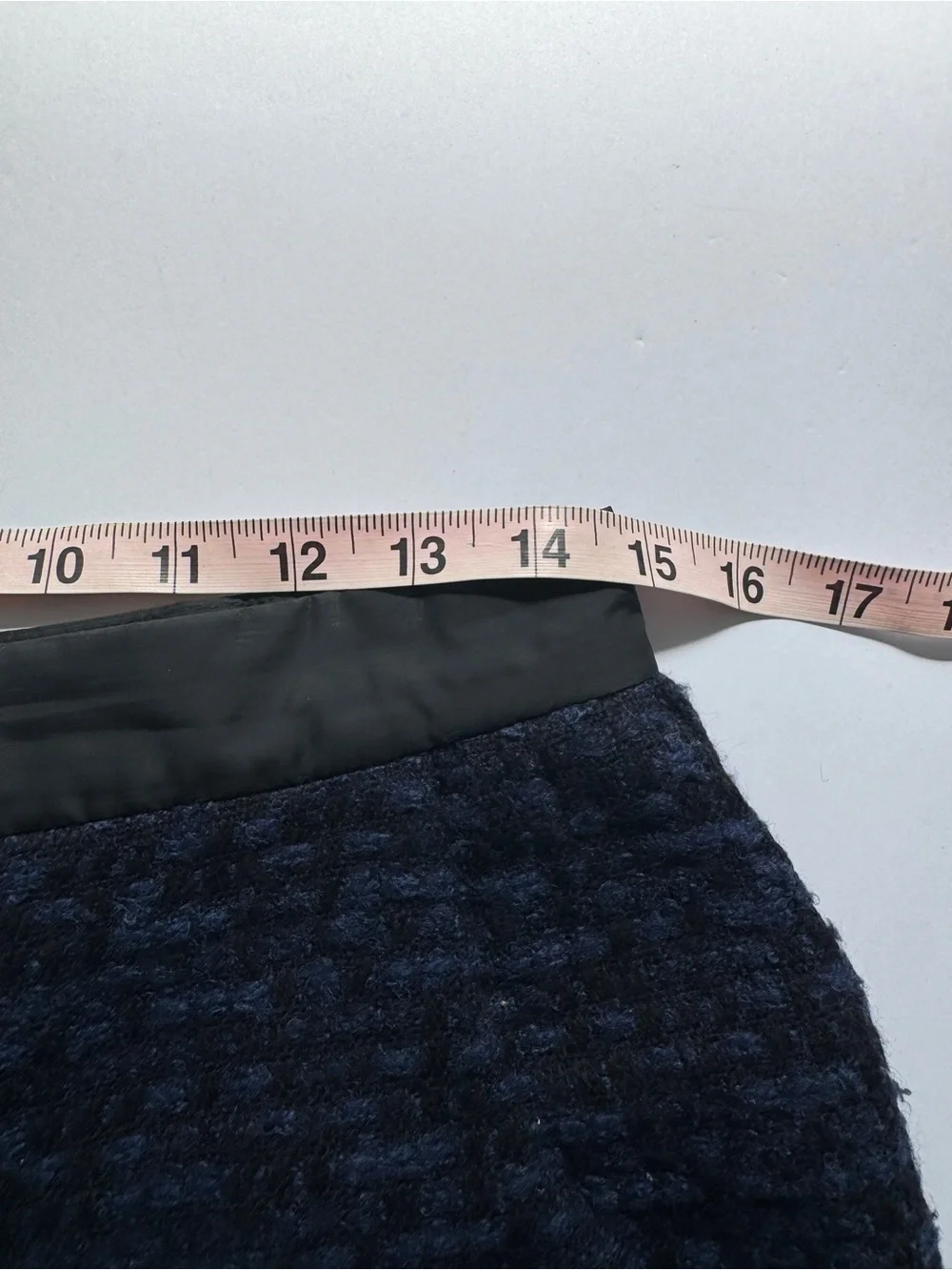 Sandro Paris High-Waisted Navy Tweed Shorts – Size 40 (US 8) - Picture 5 of 9